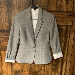 Express Woman’s blazer size 6 Petite